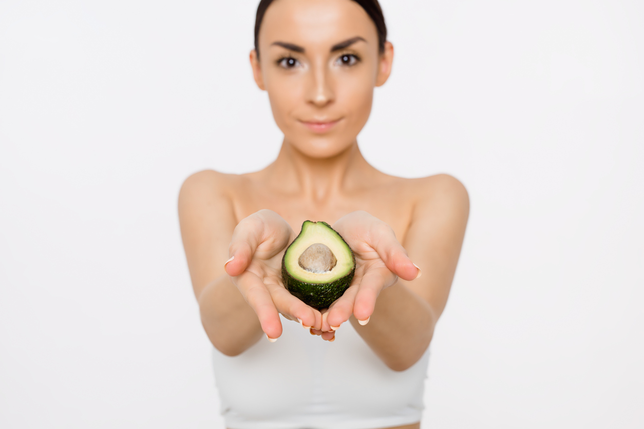 Naturlich Schon Avocado Maske Fur Das Gesicht Einfach Selbermachen Gesundheitstrends