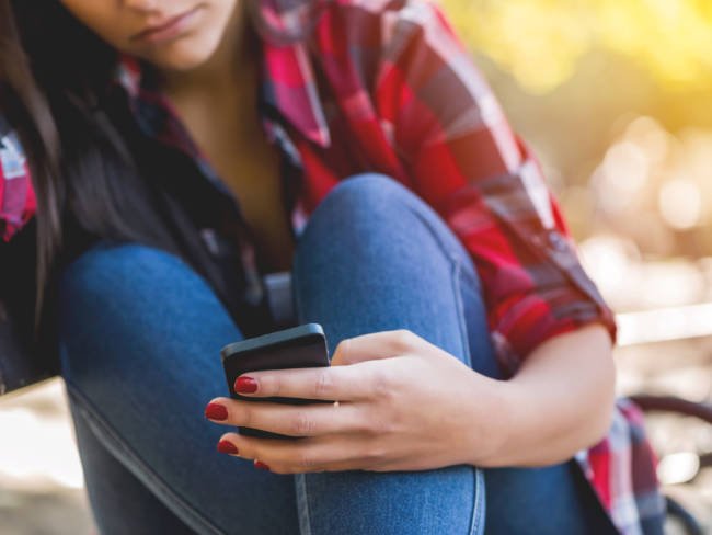 Wenn sich Teenager auf Social Media selber mobben, dann ist es meist ein Schrei nach Aufmerksamkeit.